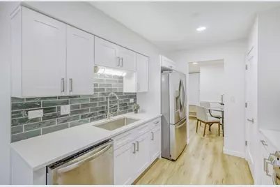 7285 Willow Way Lane #3B, Willowbrook, IL 60527 - Photo 6