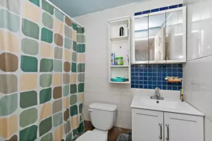 399 Tee Ln, Carpentersville, IL 60110 - Photo 14