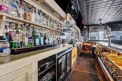 117 N Center Street, Joliet, IL 60435 - Photo 8