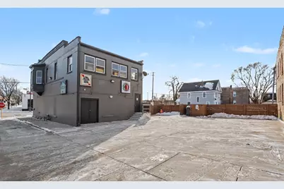 117 N Center Street, Joliet, IL 60435 - Photo 2