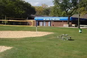 5509 E Lake Dr, Lisle, IL 60532 - Photo 16