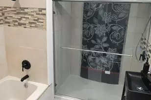 158 W Glen Ln, Riverdale, IL 60827 - Photo 2