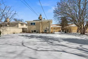 2220 S Chestnut St, Des Plaines, IL 60018 - Photo 20