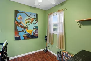 260 Beckwith St, Aurora, IL 60505 - Photo 8