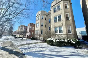 6052 N Claremont Ave, Chicago, IL 60659 - Photo 2