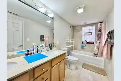 6052 N Claremont Avenue #1S, Chicago, IL 60659 - Photo 12