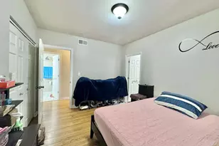 6052 N Claremont Ave, Chicago, IL 60659 - Photo 10