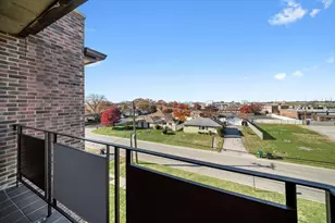 7945 S Oketo Ave, Bridgeview, IL 60455 - Photo 16