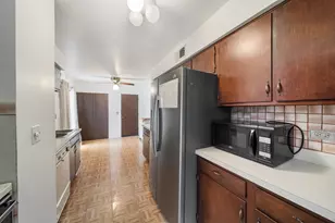 302 Linden Ln, Wheeling, IL 60090 - Photo 14