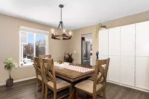 2722 Lahinch Dr, Aurora, IL 60503 - Photo 4