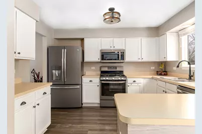 2722 Lahinch Drive, Aurora, IL 60503 - Photo 14