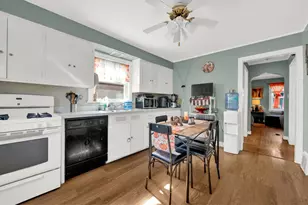 9427 S Utica Ave, Evergreen Park, IL 60805 - Photo 8