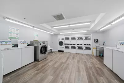 40 E 9th Street #1005, Chicago, IL 60605 - Photo 18