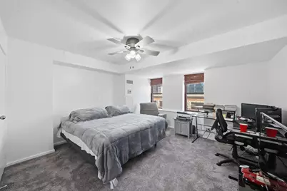 40 E 9th Street #1005, Chicago, IL 60605 - Photo 14