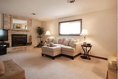 17555 Cypress Avenue, Country Club Hills, IL 60478 - Photo 8