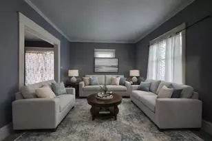 112 W 2nd St, Belvidere, IL 61008 - Photo 2