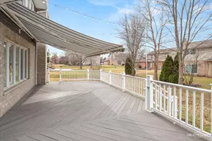 8146 Hampton Dr, Woodridge, IL 60517 - Photo 36