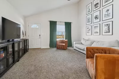 27W585 Galusha Avenue, Warrenville, IL 60555 - Photo 6