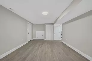 21706 Gailene Ave, Sauk Village, IL 60411 - Photo 18