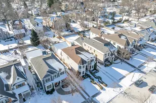 749 E Sunnyside Ave, Libertyville, IL 60048 - Photo 52