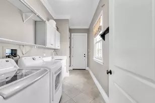 749 E Sunnyside Ave, Libertyville, IL 60048 - Photo 24