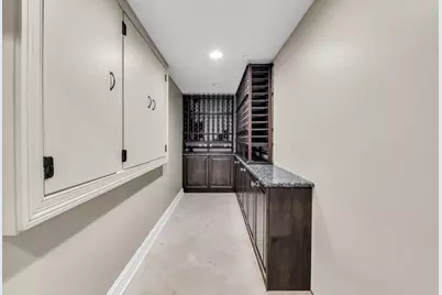 749 E Sunnyside Avenue, Libertyville, IL 60048 - Photo 44