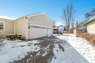 749 E Sunnyside Ave, Libertyville, IL 60048 - Photo 48