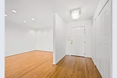 1125 Lake Cook Road #405, Northbrook, IL 60062 - Photo 4