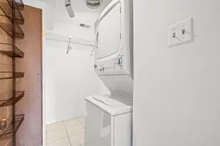 1125 Lake Cook Rd, Northbrook, IL 60062 - Photo 16