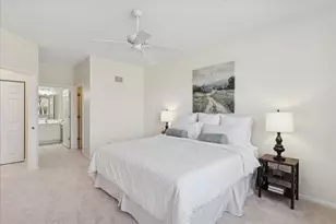 2334 Meadowcroft Ln, Grayslake, IL 60030 - Photo 12