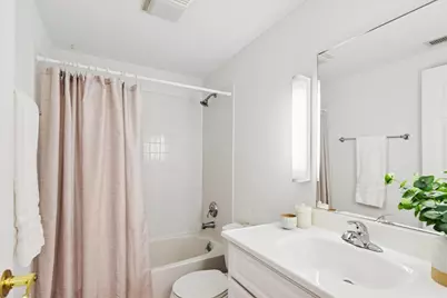 2334 Meadowcroft Lane, Grayslake, IL 60030 - Photo 20