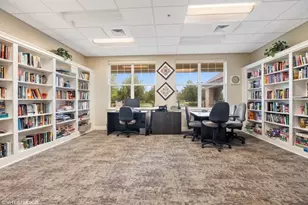 2843 Hillcrest Cir, Naperville, IL 60564 - Photo 40