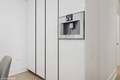 363 E Wacker Drive #1903, Chicago, IL 60601 - Photo 6