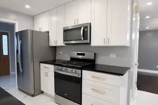 17125 Cregier Ave, South Holland, IL 60473 - Photo 6