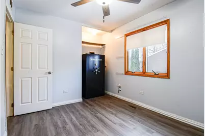 1030 Surrey Court, Joliet, IL 60431 - Photo 16