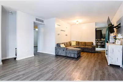 1030 Surrey Court, Joliet, IL 60431 - Photo 6