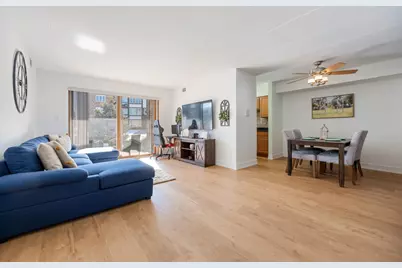 4940 Circle Court #604, Crestwood, IL 60418 - Photo 2