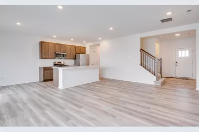 15139 S Hepworth Place, Plainfield, IL 60544 - Photo 4