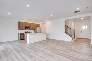 15139 S Hepworth Pl, Plainfield, IL 60544 - Photo 4