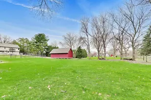 8S510 Oxford Ln, Naperville, IL 60565 - Photo 48