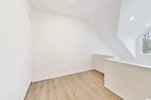 8S510 Oxford Ln, Naperville, IL 60565 - Photo 18