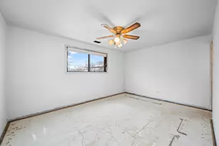 5819 W Higgins Ave, Chicago, IL 60630 - Photo 8