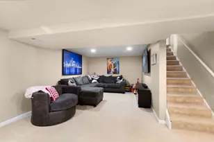 4022 Oxford Ct, Streamwood, IL 60107 - Photo 14