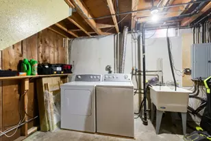 4022 Oxford Ct, Streamwood, IL 60107 - Photo 16