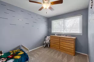 4022 Oxford Ct, Streamwood, IL 60107 - Photo 12