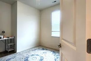 242 Sussex Ln, North Aurora, IL 60542 - Photo 28