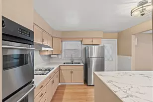 2737 Spruce St, River Grove, IL 60171 - Photo 6