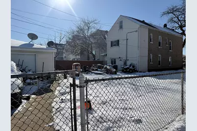 3003 S Kenneth Avenue, Chicago, IL 60623 - Photo 4