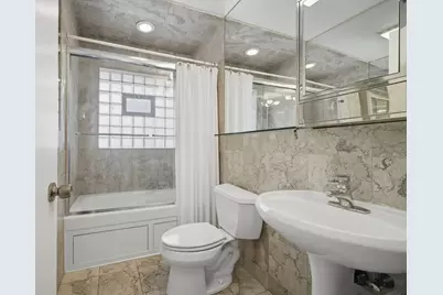 1041 Cedar Lane, Northbrook, IL 60062 - Photo 12