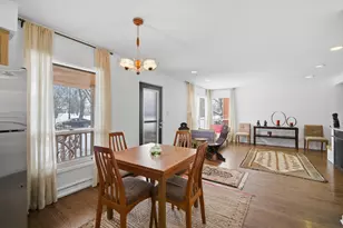 1041 Cedar Ln, Northbrook, IL 60062 - Photo 10